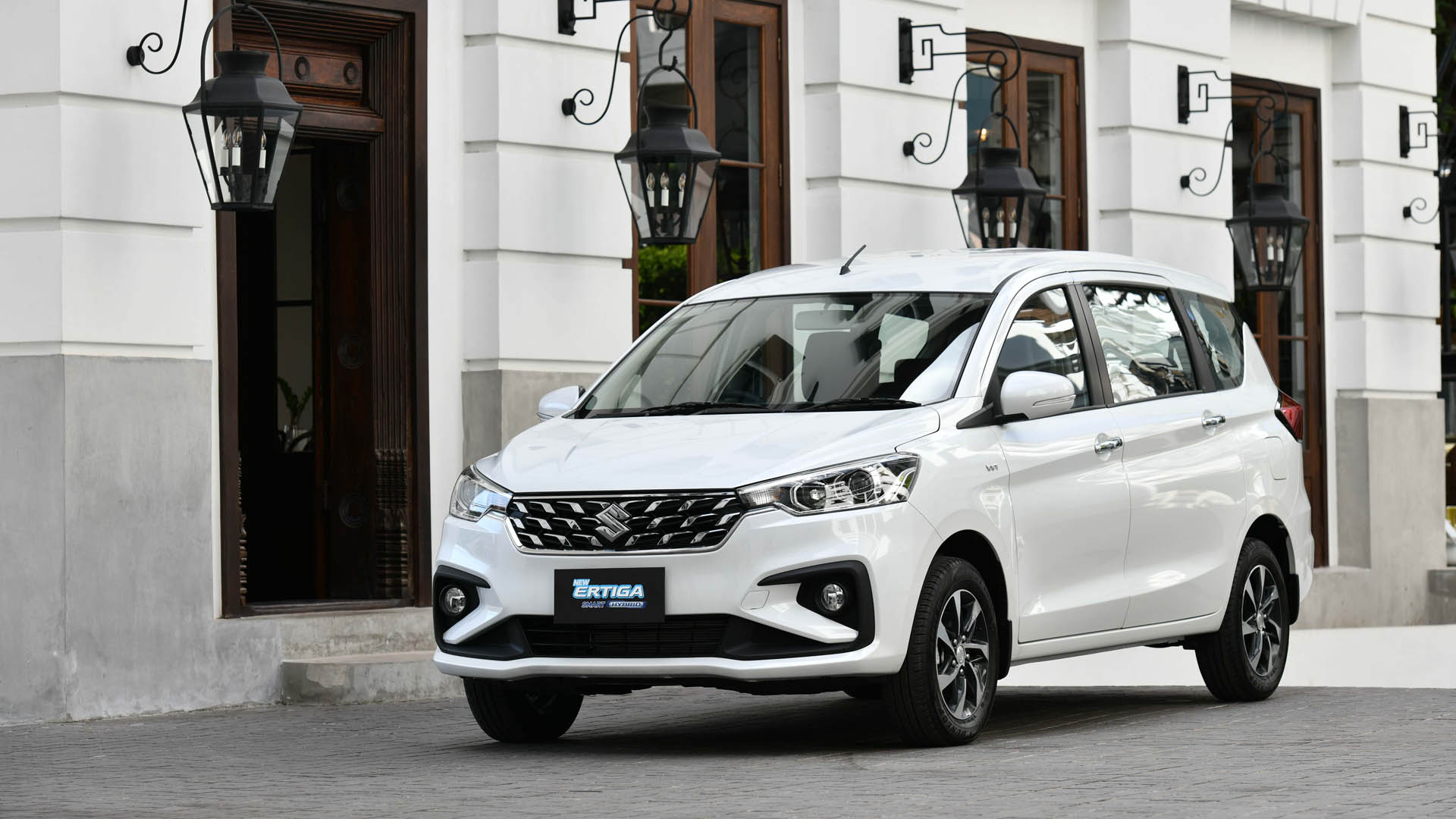 NEW SUZUKI ERTIGA SMART HYBRID carwizard